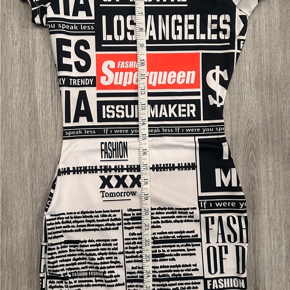 Newspaper mini dress - Picture 7 of 7